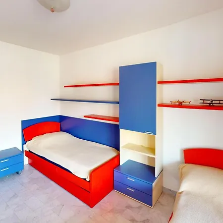 Daire Superbe 3p Avec Terrasse, Plein Centre De Menton, Proche Et Commerces - Fr-1-196-358 Menton