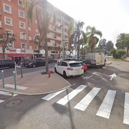 Superbe 3p Avec Terrasse, Plein Centre De Menton, Proche Et Commerces - Fr-1-196-358 マントン